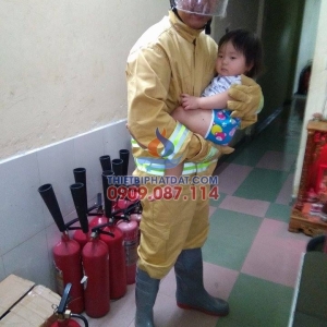 Quần áo chữa cháy cục pccc yêu cầu